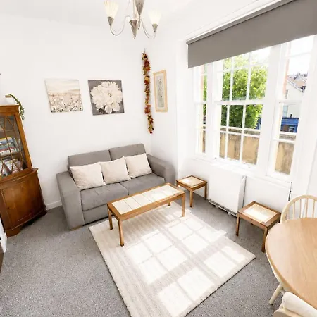 Free Parking Homely Gloucester Rd Flat Sleeps 3 Appartement