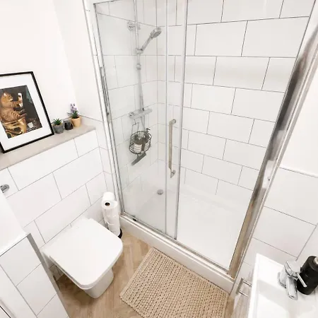 Appartement Free Parking Homely Gloucester Rd Flat Sleeps 3